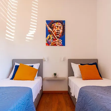 Villa Dazzling Three Bedroom With Private Pool